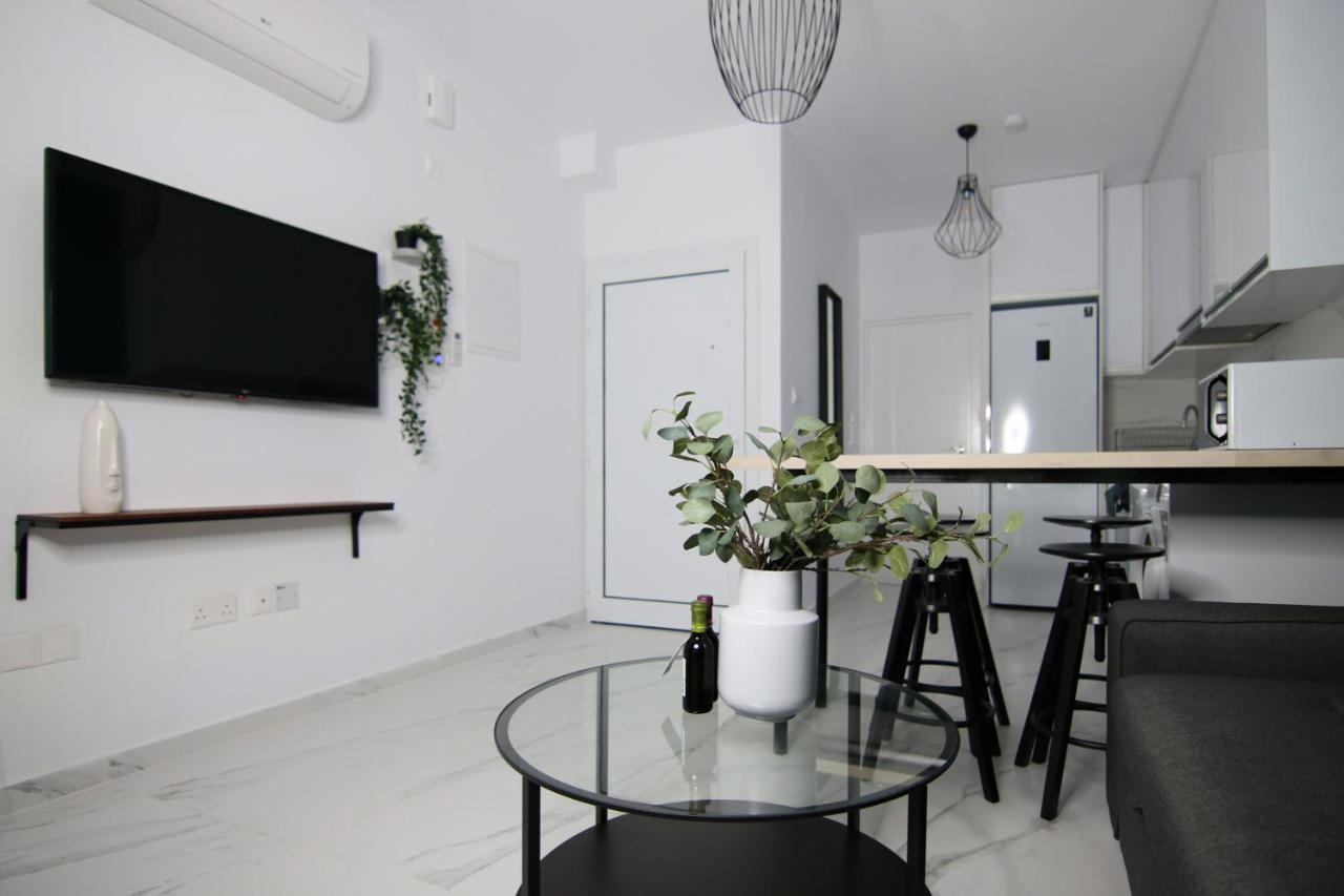 Phaedrus Living Seaside Romantic Flat Limnaria 123 Paphos Ngoại thất bức ảnh