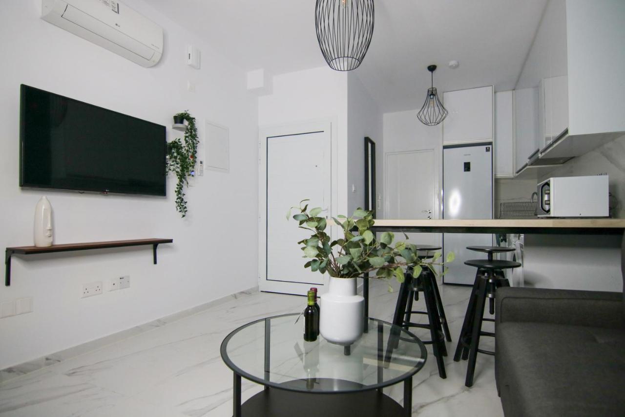 Phaedrus Living Seaside Romantic Flat Limnaria 123 Paphos Ngoại thất bức ảnh